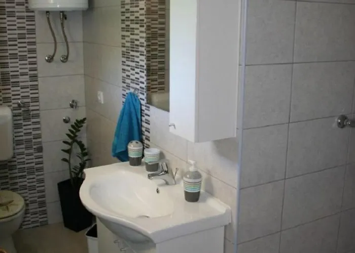 Marin Apartment Ston